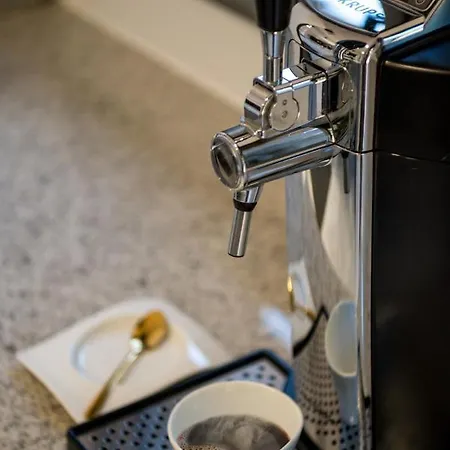 Mk Fine Living * חאניה