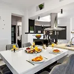 Chania Lux With Heated Pool Villa
