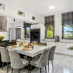Chania Lux With Heated Pool Villa Chania (Crete)