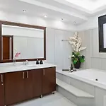 Chania Lux With Heated Pool *