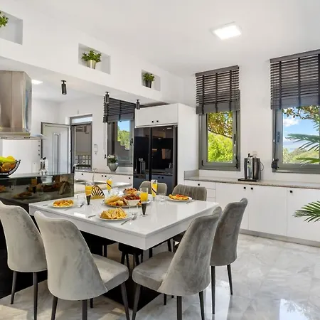 Chania Lux With Heated Pool Vila Chania (Crete)