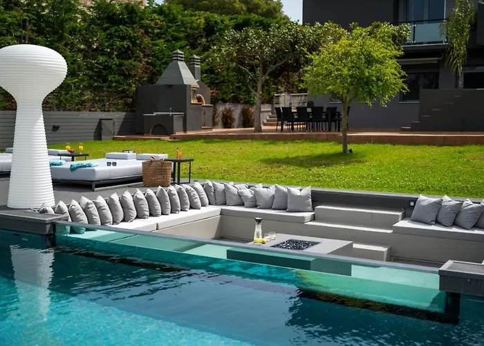 Chania Lux With Heated Pool Willa