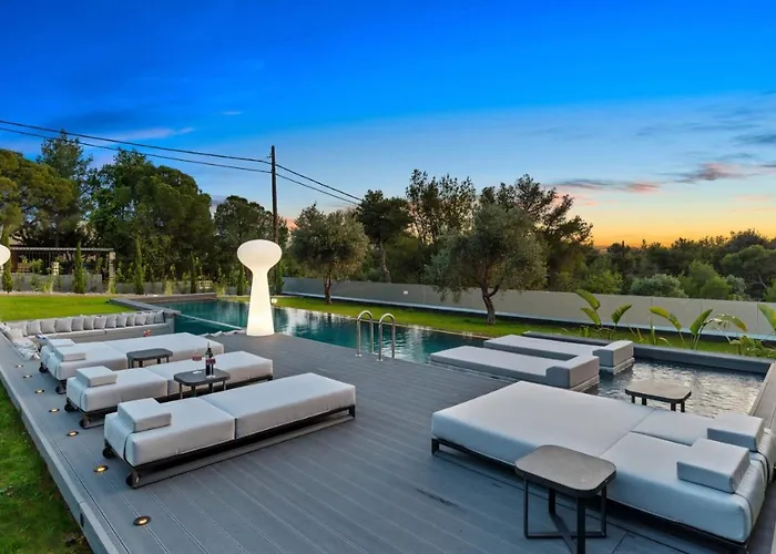 Chania Lux With Heated Pool 빌라 *