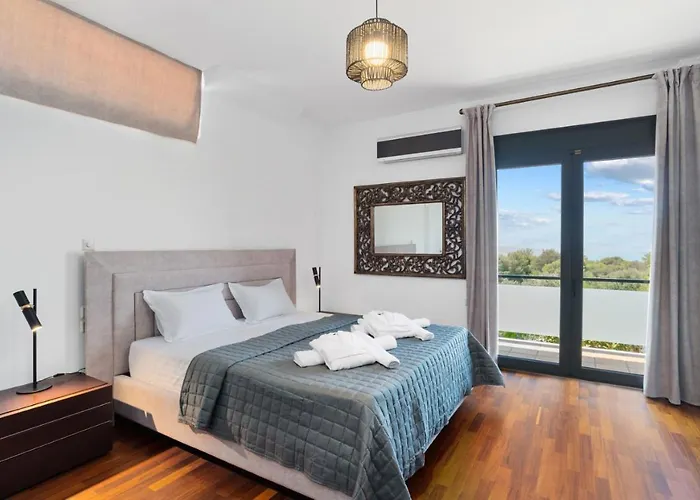 ヴィラ Chania Lux With Heated Pool ハニア